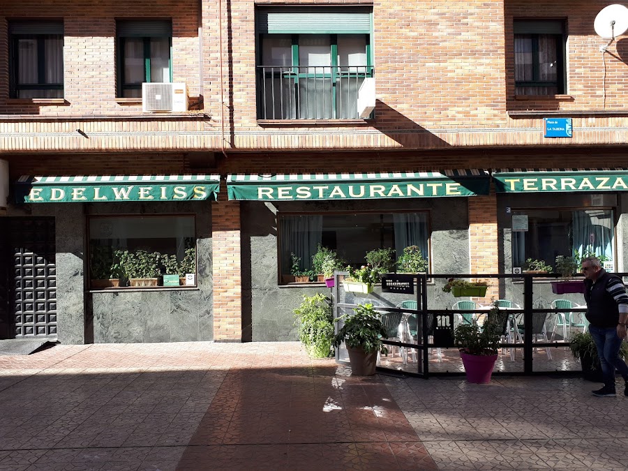 Edelweiss Cafetería