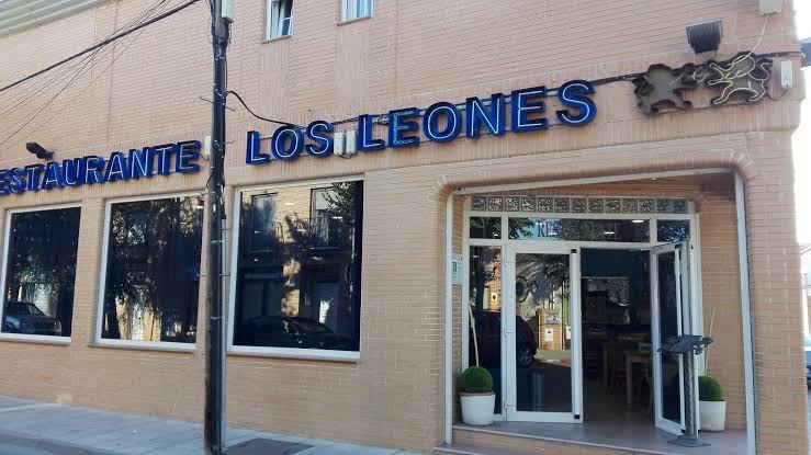 Hotel Los Leones
