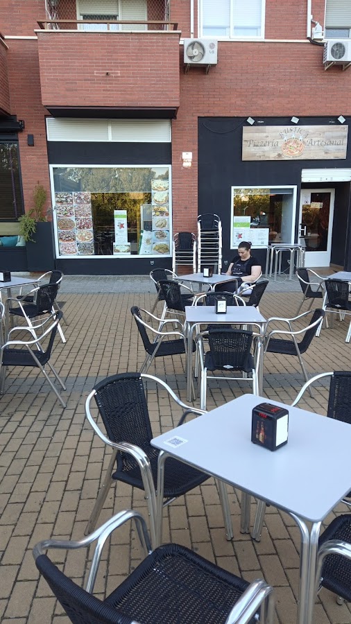 Pizzeria Artesanal Rustica S.L.L