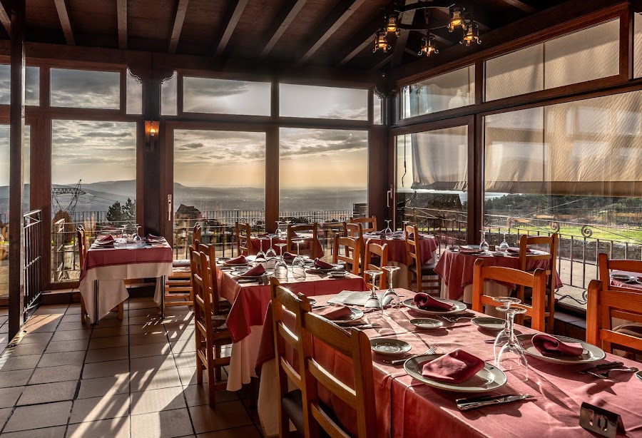 Asador Alto del León